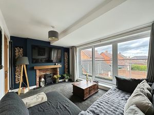 Photo 18- click for photo gallery